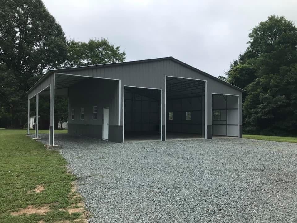 48' x 40' x 12'-15' Seneca Barn